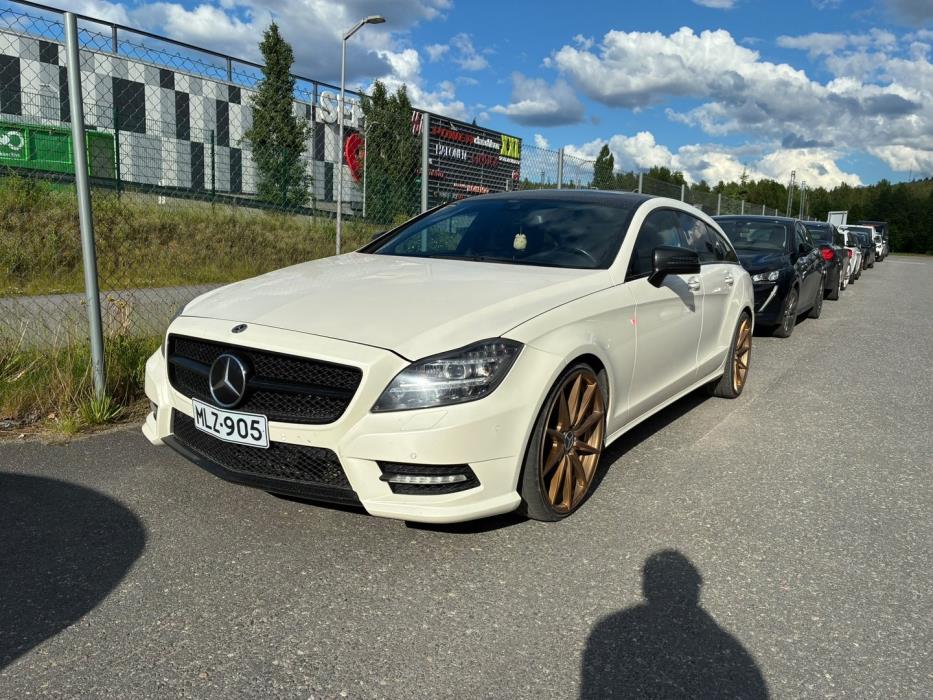 MERCEDES-BENZ CLS 2013