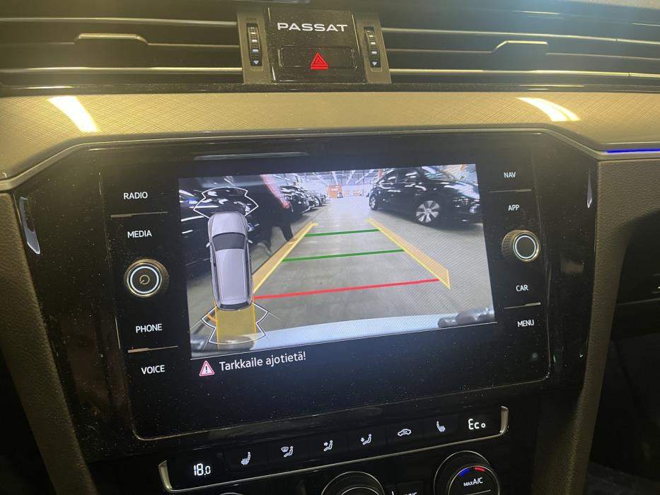 VOLKSWAGEN Passat 2020