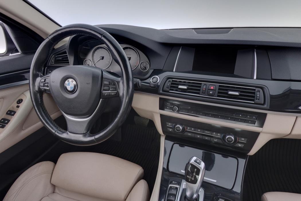 BMW 520 2016