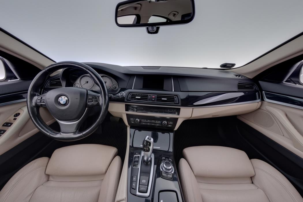 BMW 520 2016