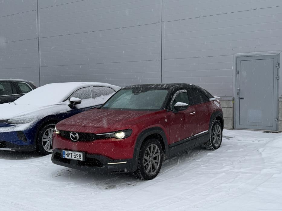 MAZDA MX-30 2024