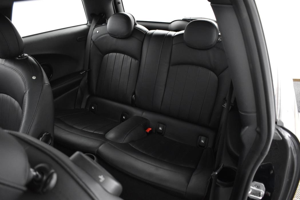 MINI COOPER SE 2021