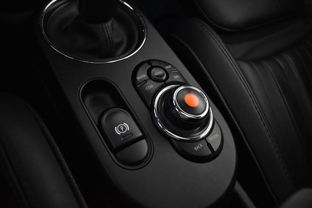 MINI COOPER SE 2021