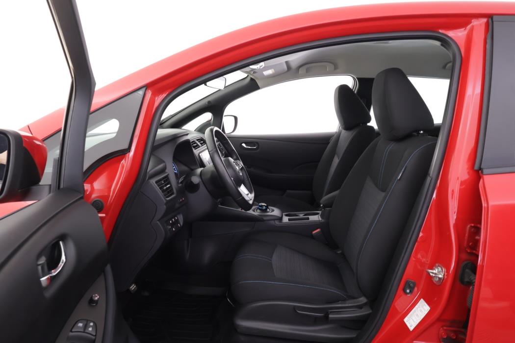 NISSAN Leaf 2022