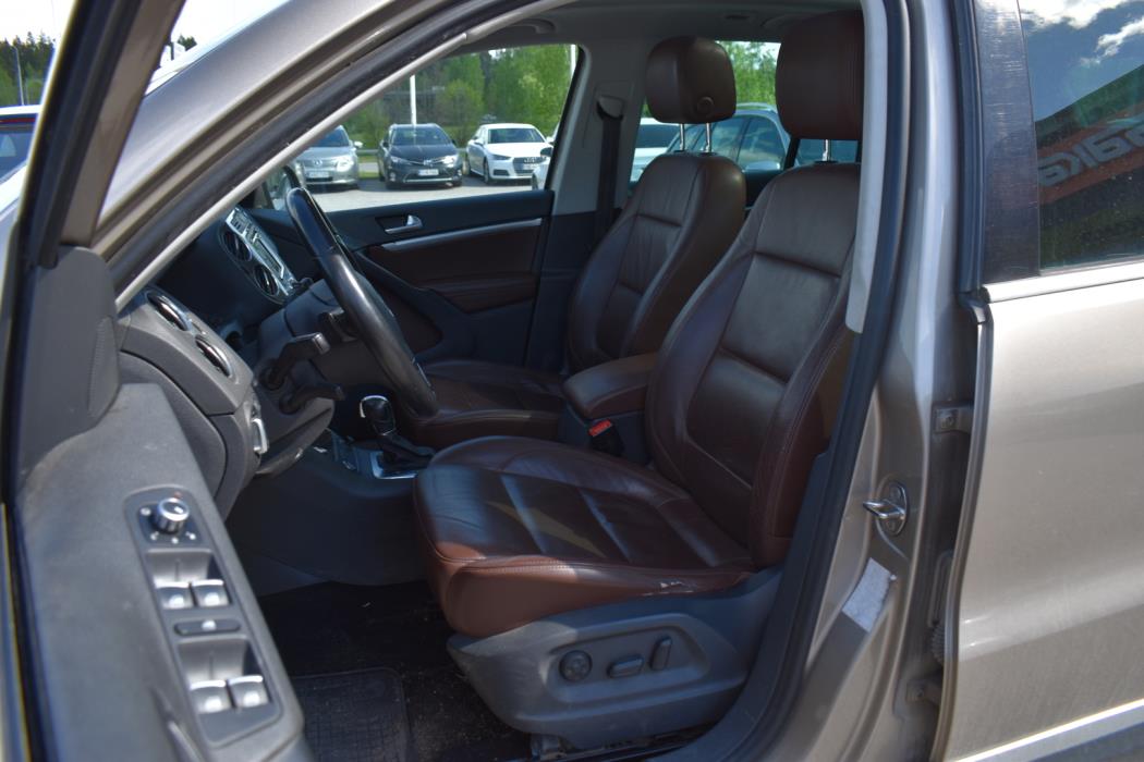VOLKSWAGEN Tiguan 2013