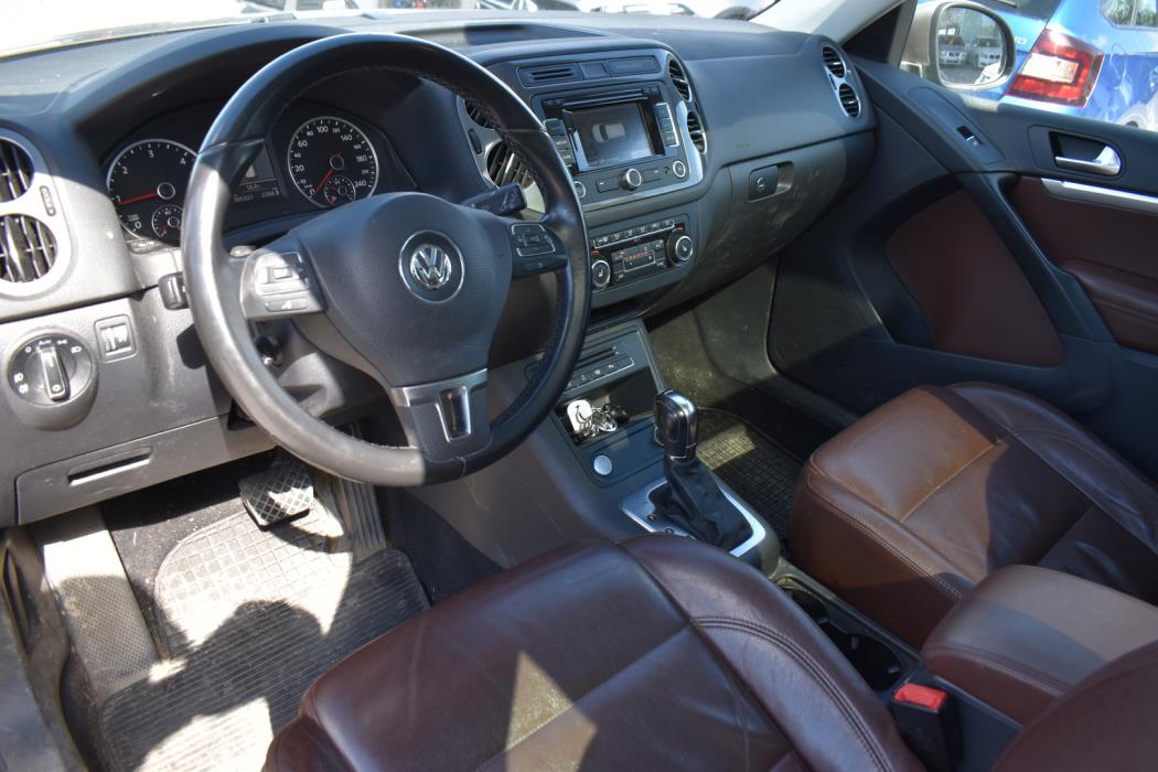VOLKSWAGEN Tiguan 2013