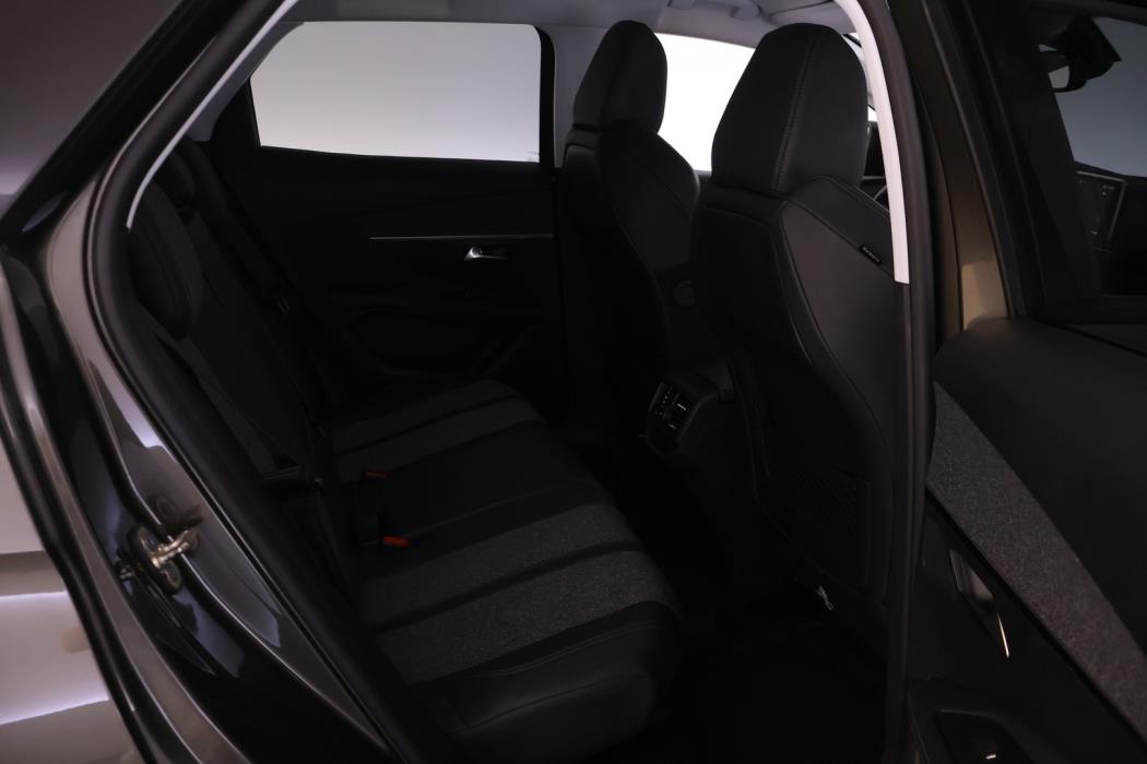 PEUGEOT 3008 2017