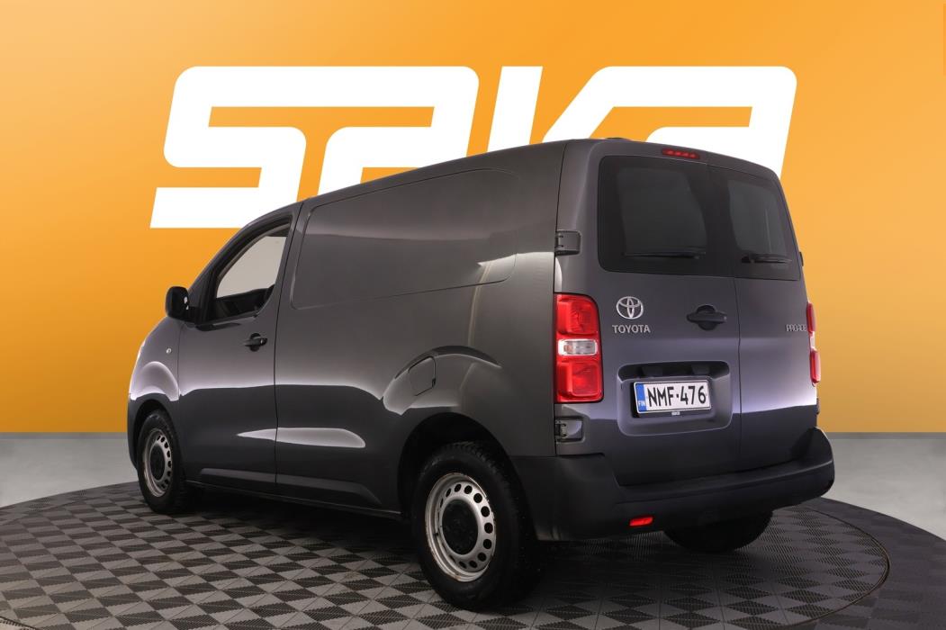 TOYOTA Proace 2021
