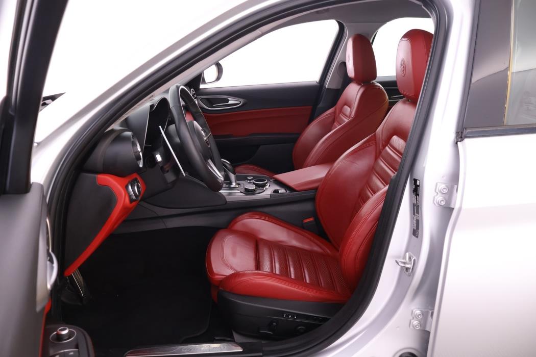ALFA ROMEO Giulia 2019