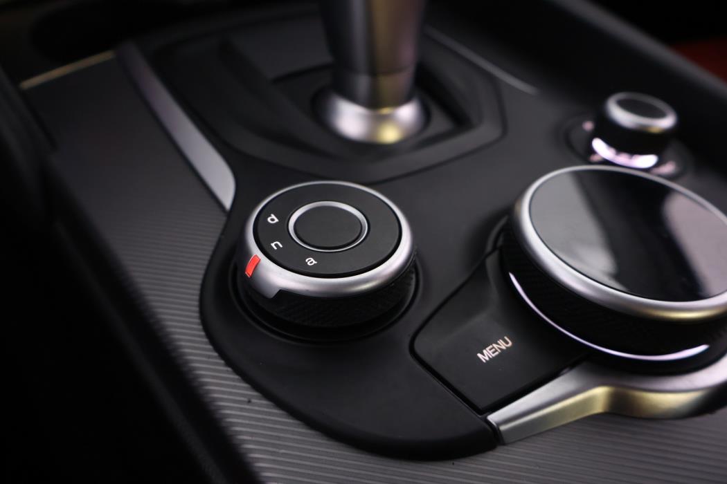 ALFA ROMEO Giulia 2019