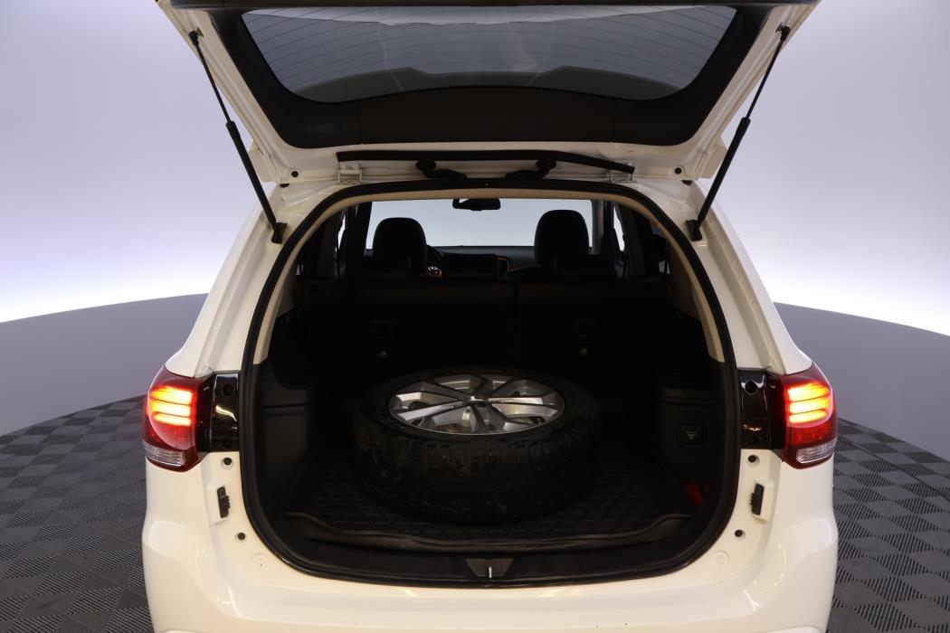 MITSUBISHI Outlander PHEV 2020