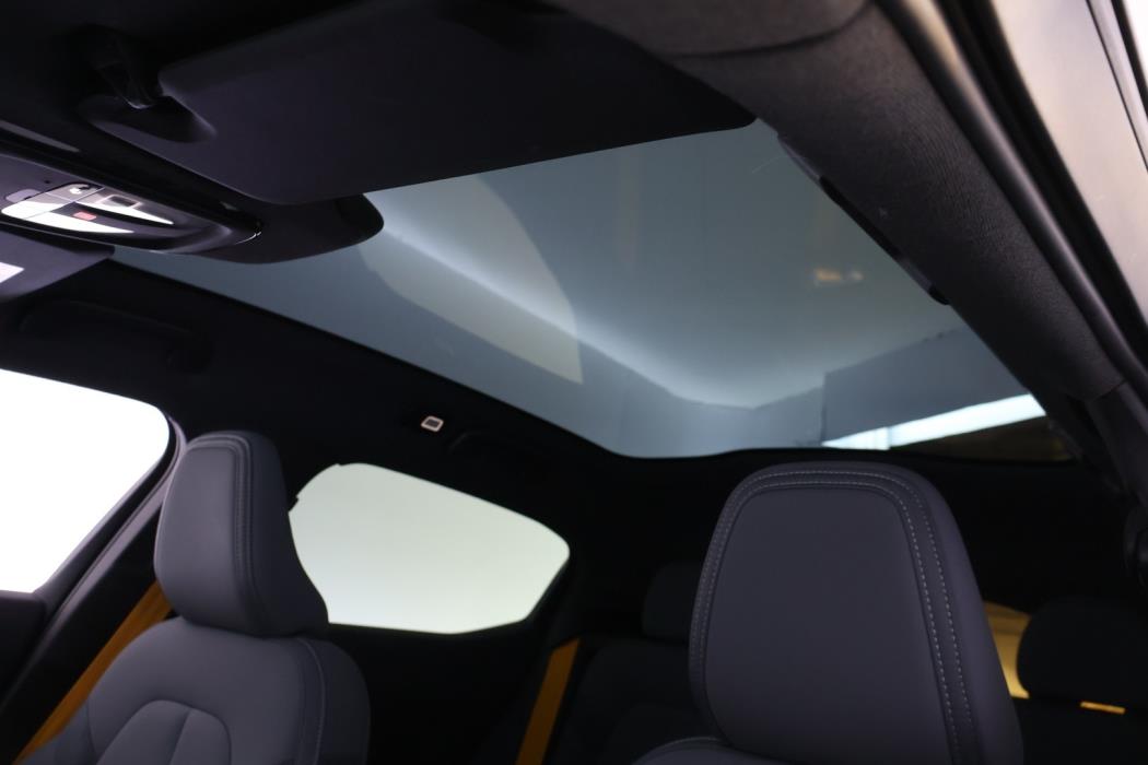 POLESTAR 2 2023
