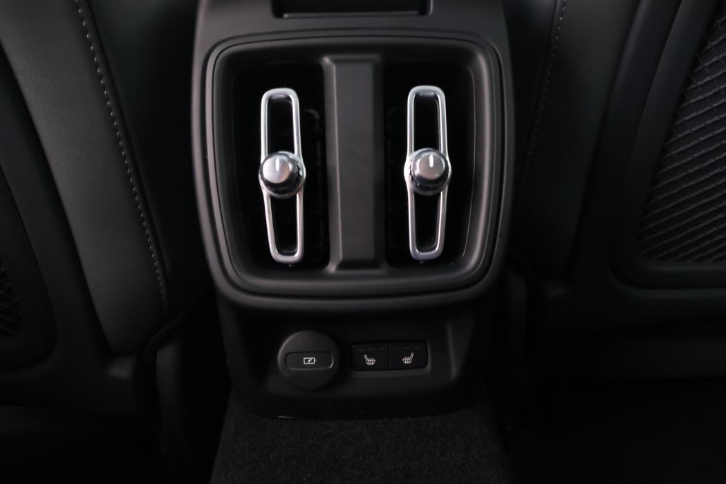 POLESTAR 2 2023