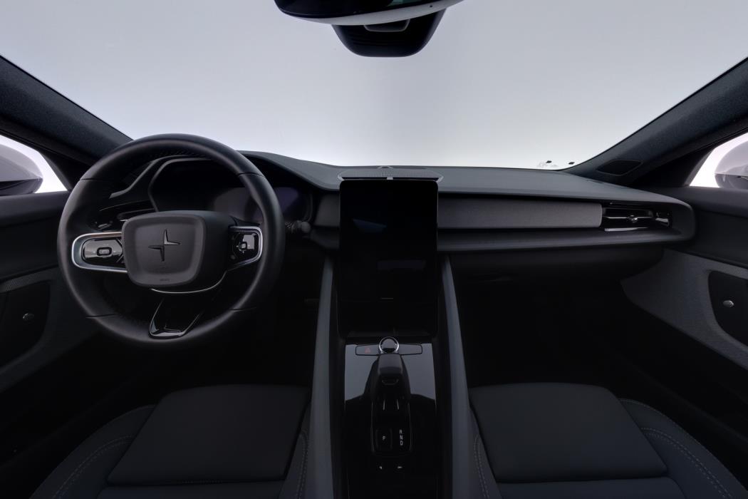 POLESTAR 2 2023