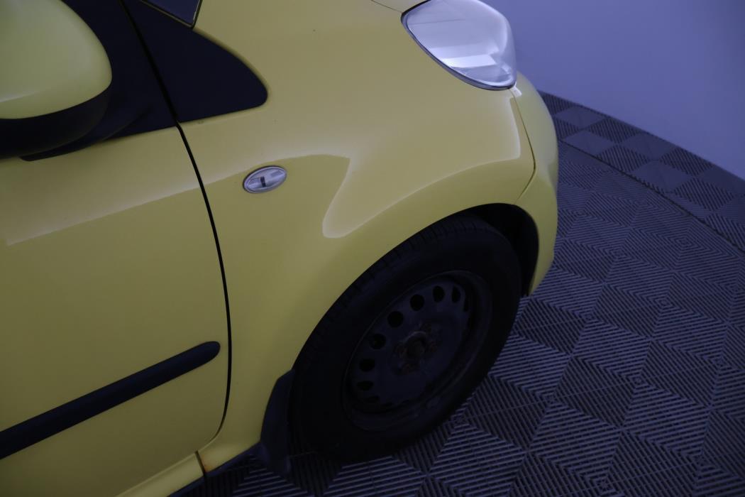 PEUGEOT 107 2006
