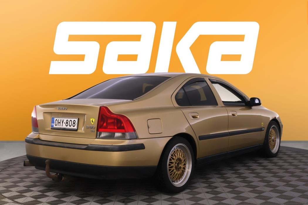 VOLVO S60 2002