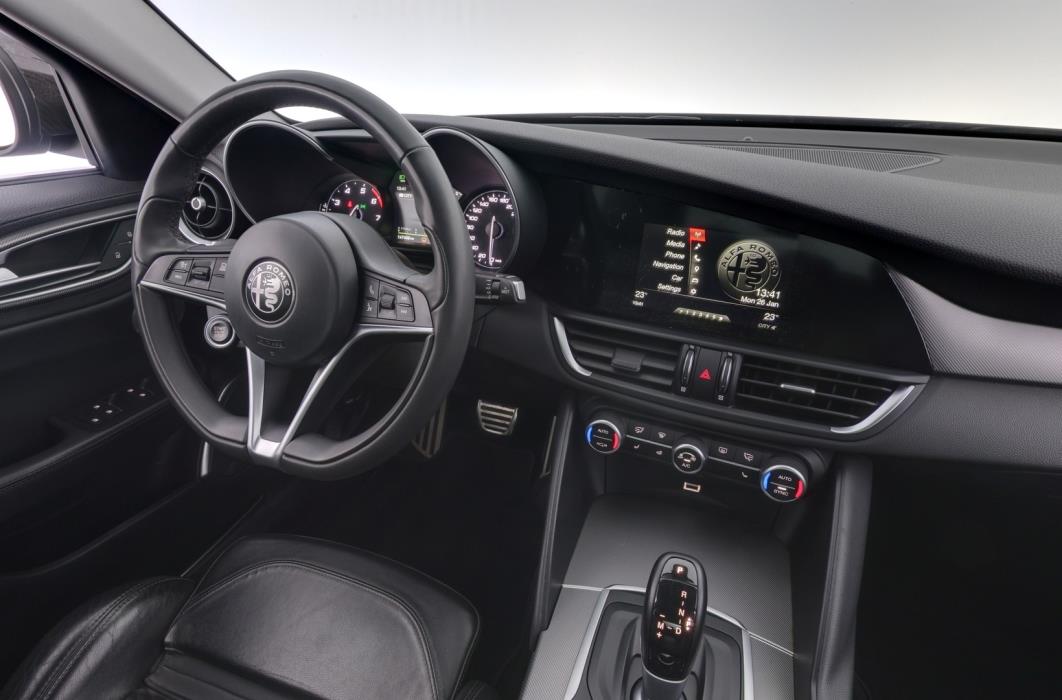 ALFA ROMEO Giulia 2018