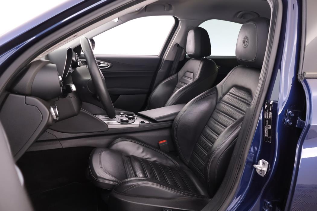 ALFA ROMEO Giulia 2018