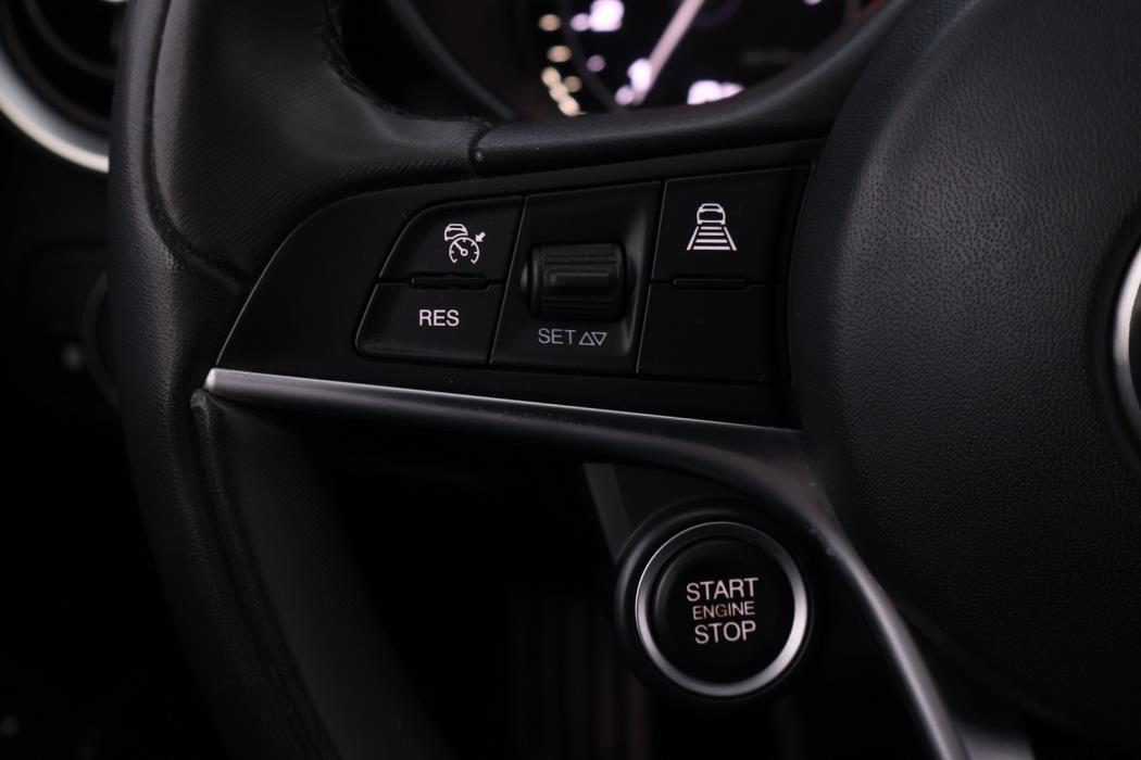 ALFA ROMEO Giulia 2018