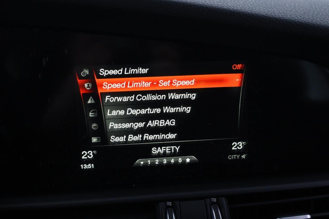 ALFA ROMEO Giulia 2018