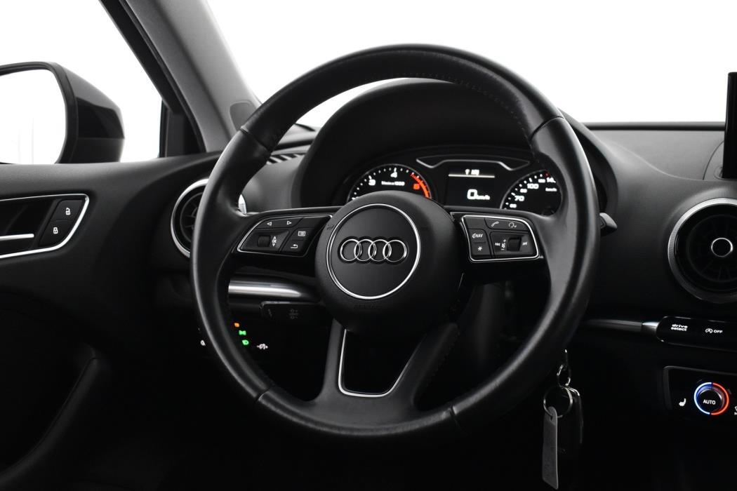 AUDI A3 2018