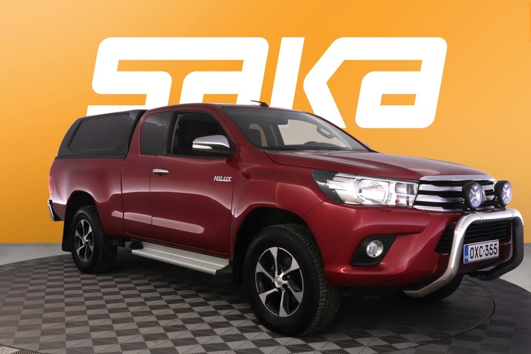 TOYOTA Hilux 2018