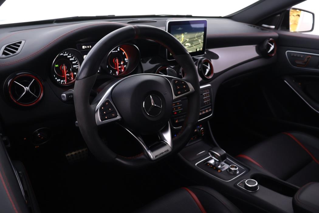 MERCEDES-BENZ CLA 45 AMG 2016