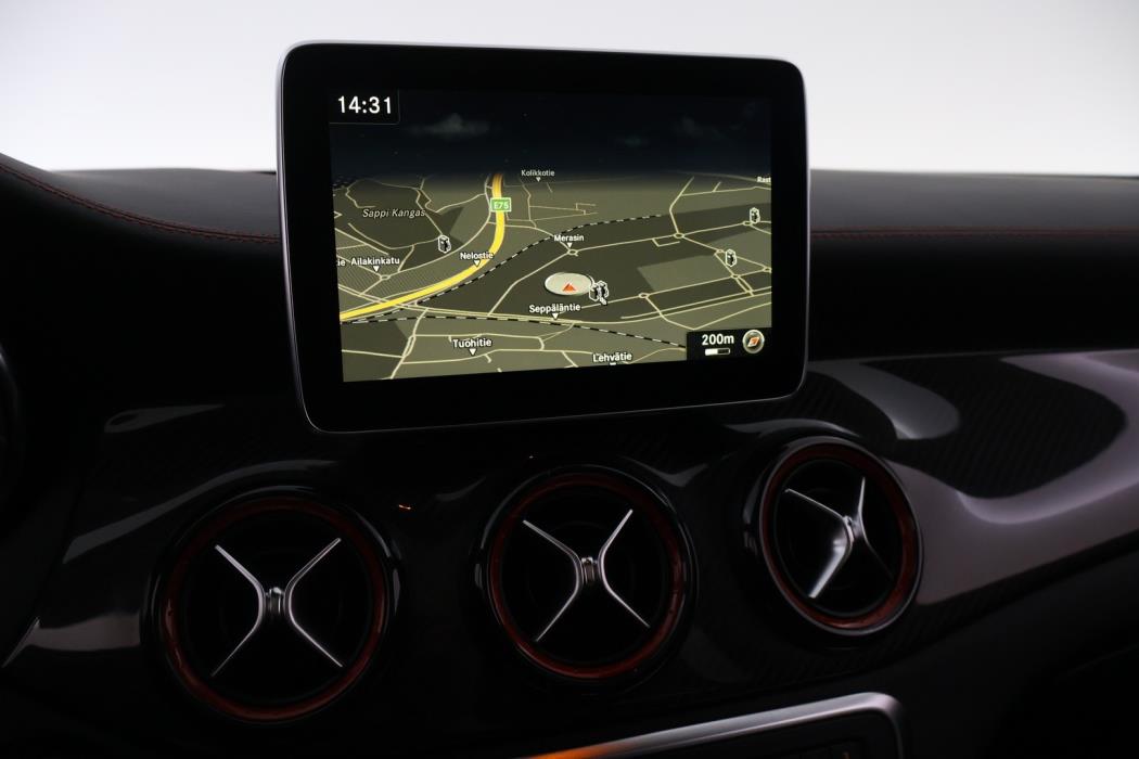 MERCEDES-BENZ CLA 45 AMG 2016