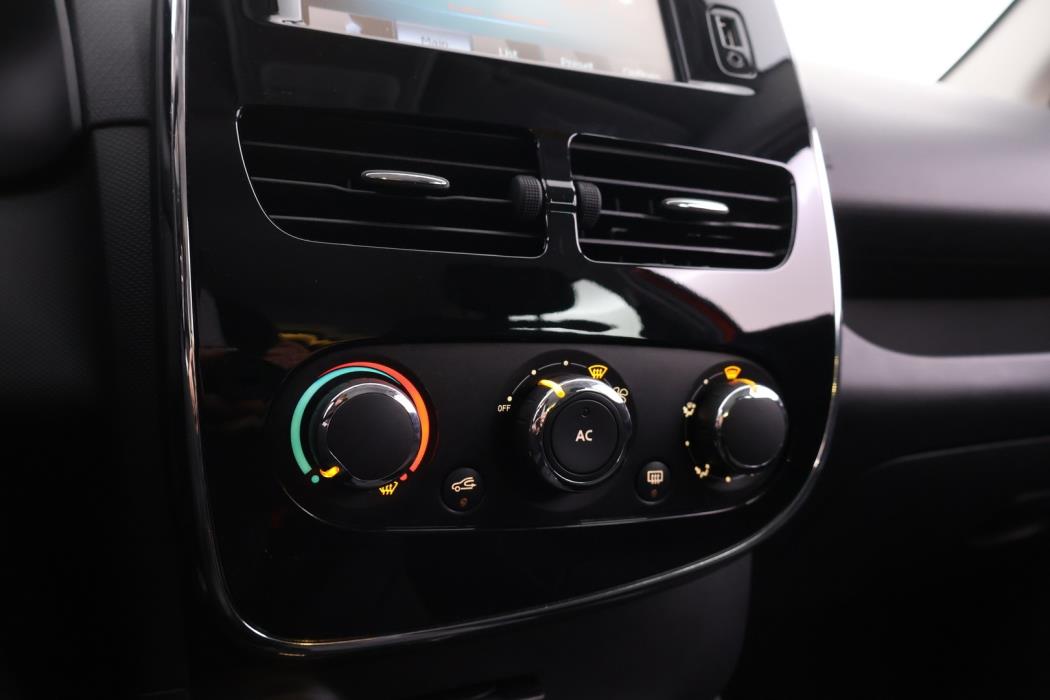 RENAULT Clio 2013