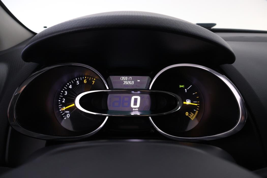 RENAULT Clio 2013