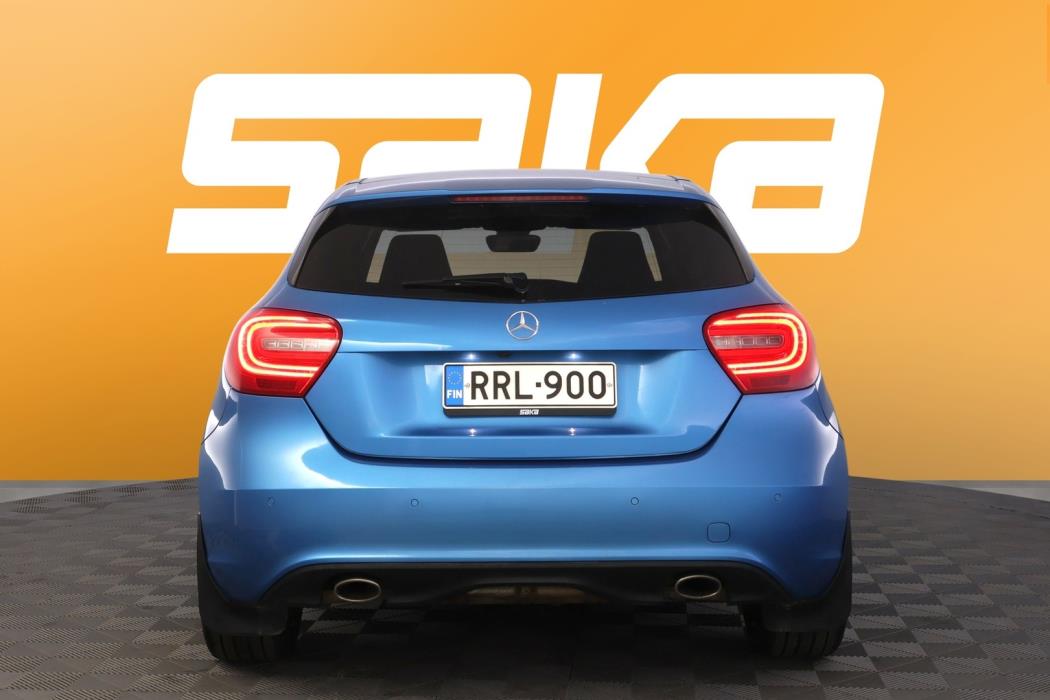 MERCEDES-BENZ A 2013