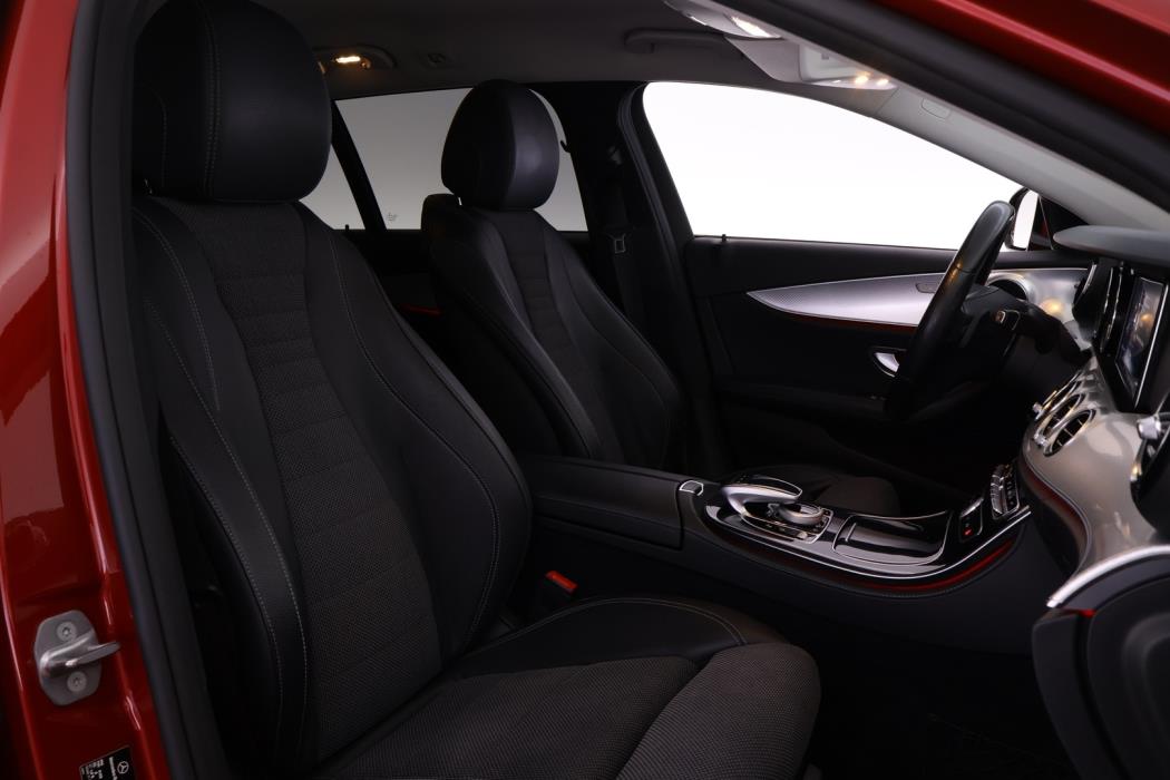 MERCEDES-BENZ E 2017