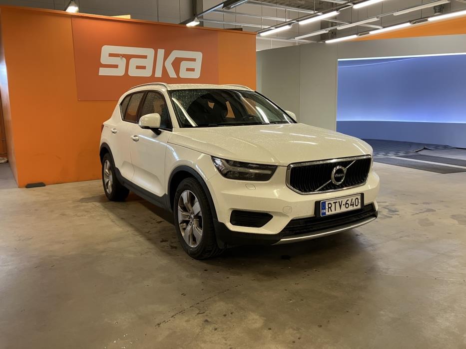 VOLVO XC40 2019