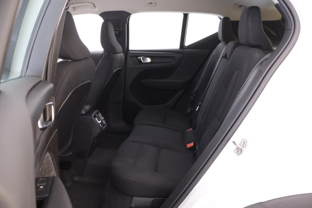VOLVO XC40 2019