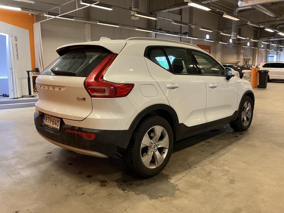 VOLVO XC40 2019
