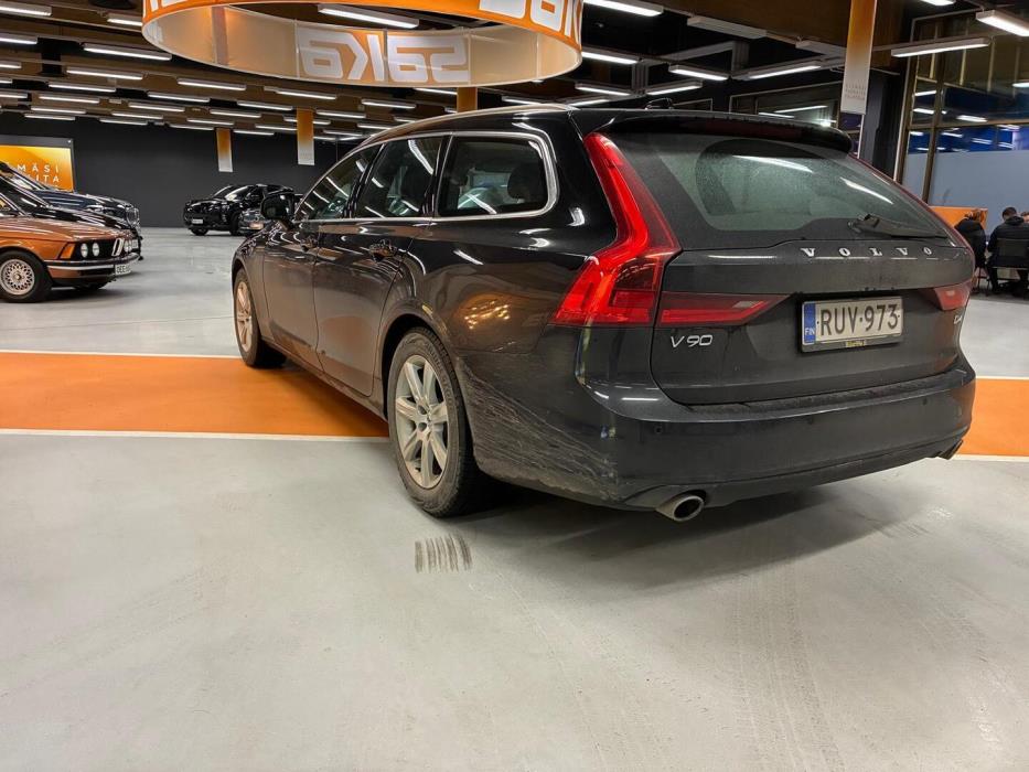 VOLVO V90 2016