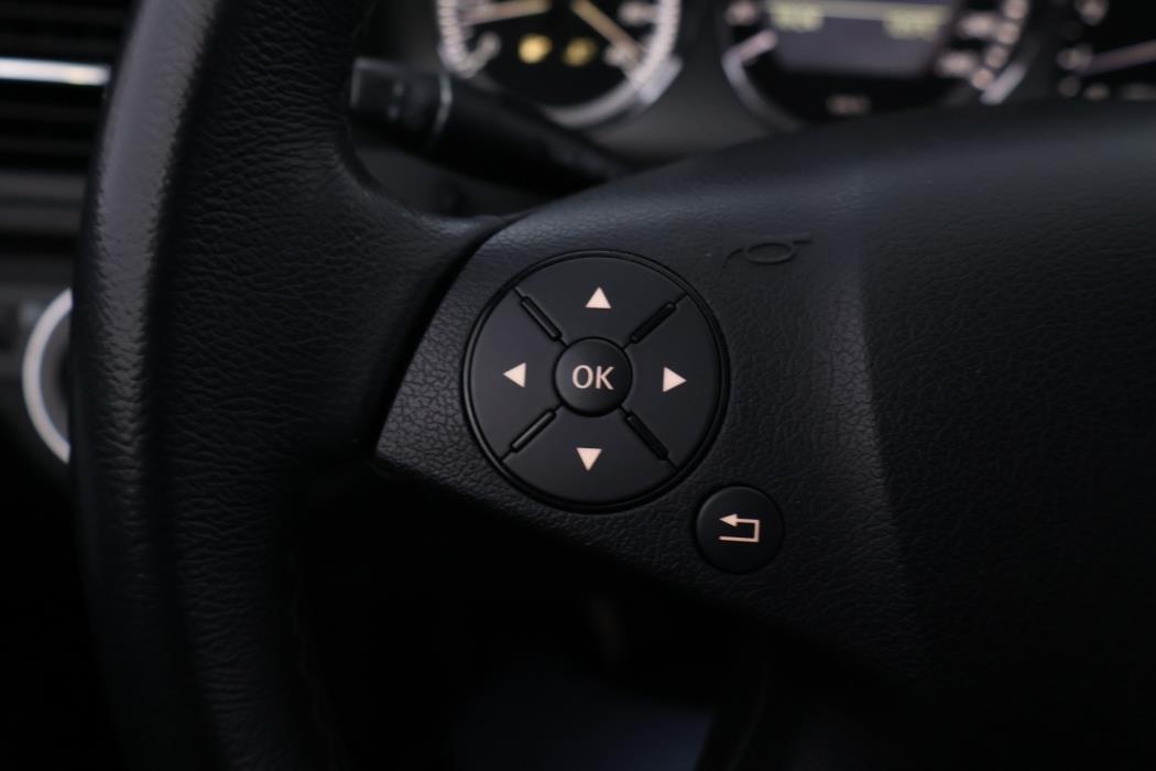 MERCEDES-BENZ C 2010