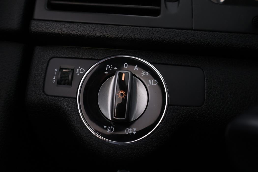 MERCEDES-BENZ C 2010