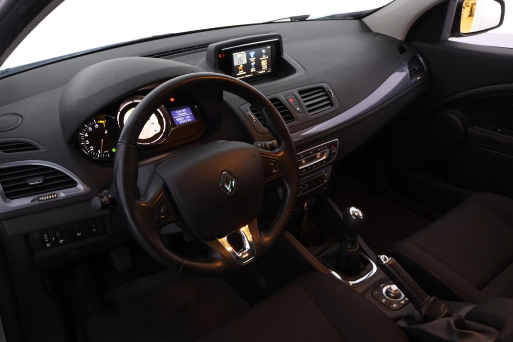 RENAULT Megane 2015