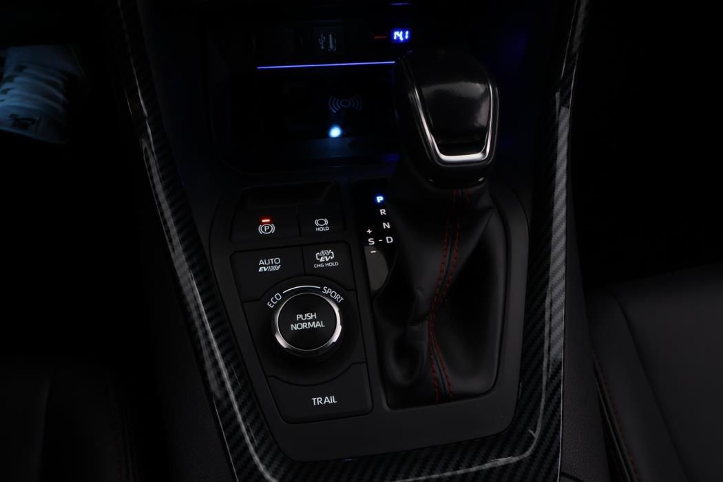 TOYOTA RAV4 PLUG-IN 2023