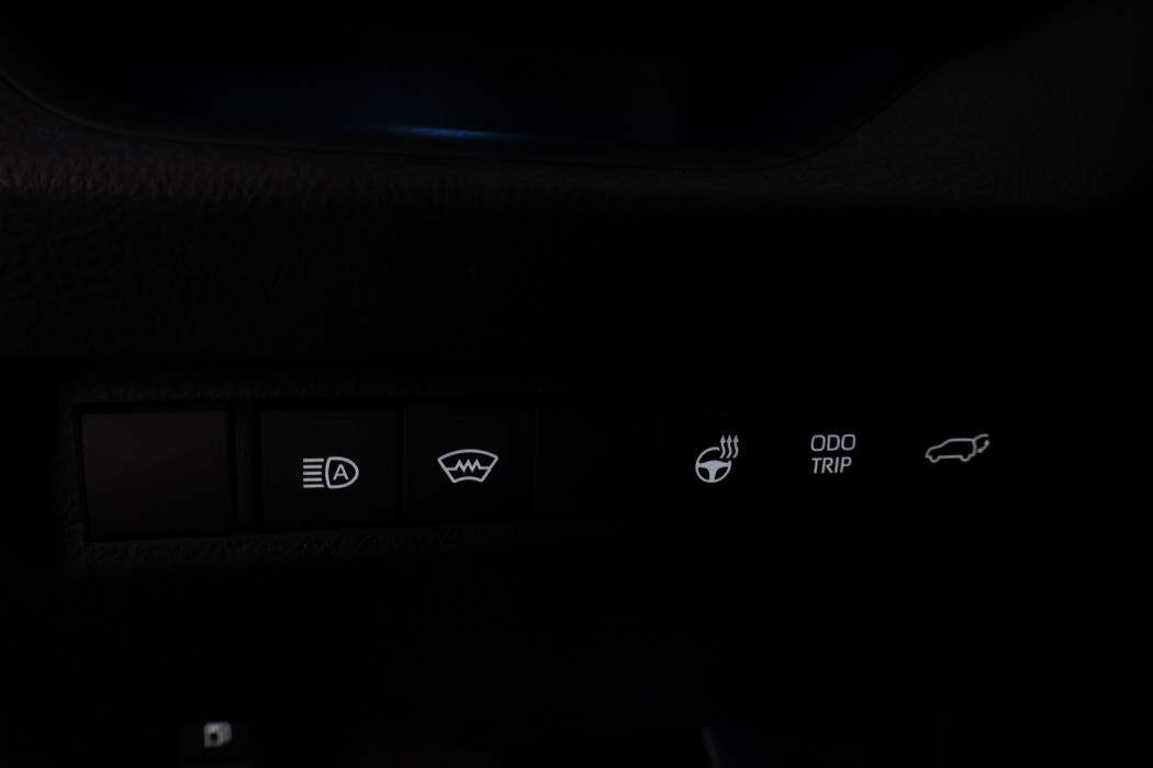 TOYOTA RAV4 PLUG-IN 2023