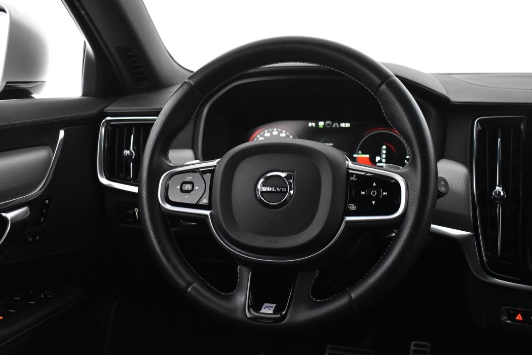 VOLVO V90 2018