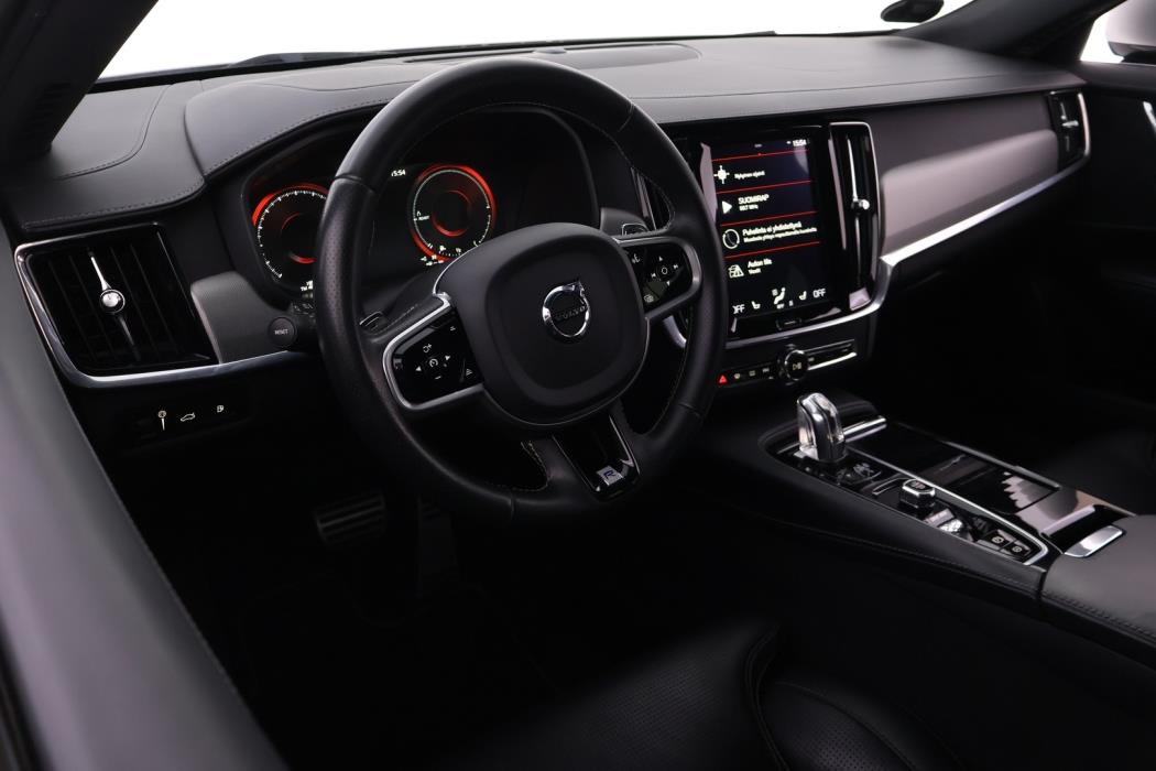 VOLVO V90 2018