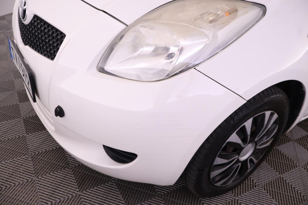 TOYOTA Yaris 2007