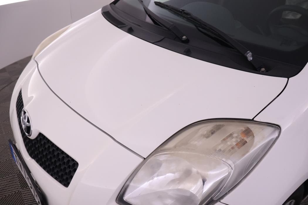 TOYOTA Yaris 2007