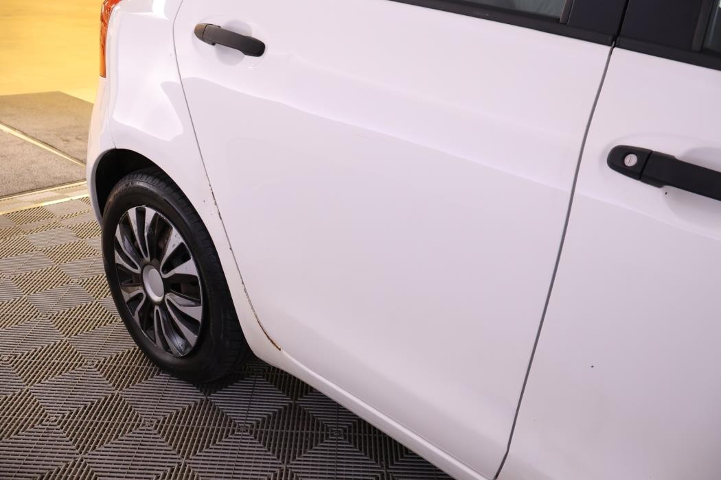 TOYOTA Yaris 2007