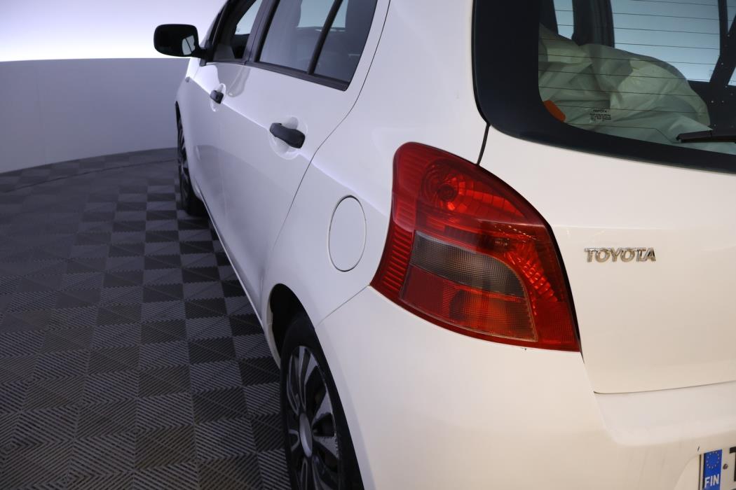 TOYOTA Yaris 2007