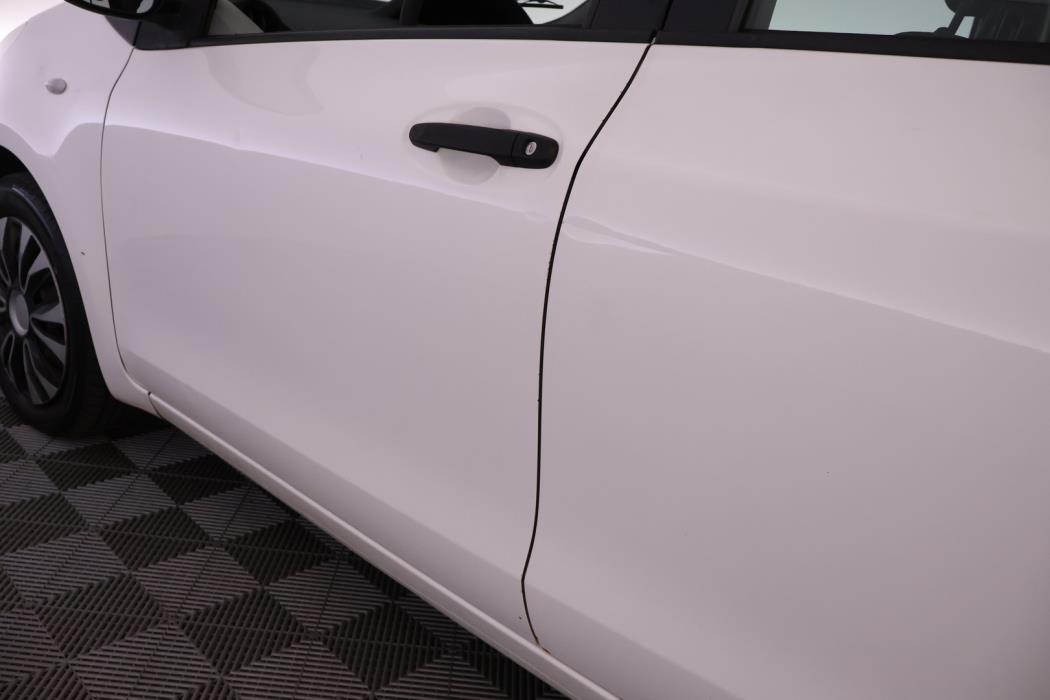 TOYOTA Yaris 2007