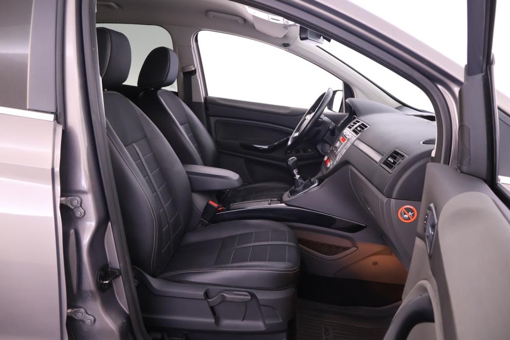 FORD Kuga 2012