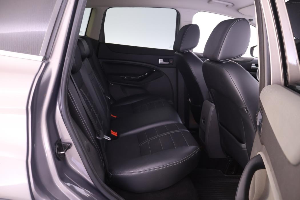 FORD Kuga 2012